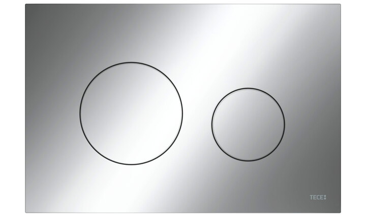 The TECEloop flush plate in polished chrome picks up on the play with clear shapes - and with its round shape is a kind of visual counterpart to the TECEsquare. Image: TECE